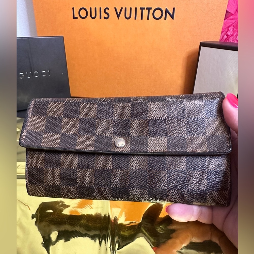 LV Damier Ebene Sarah Wallet